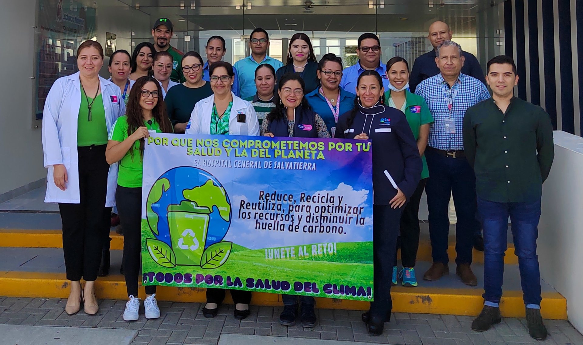 Liderazgo de profesionales de salud por el clima